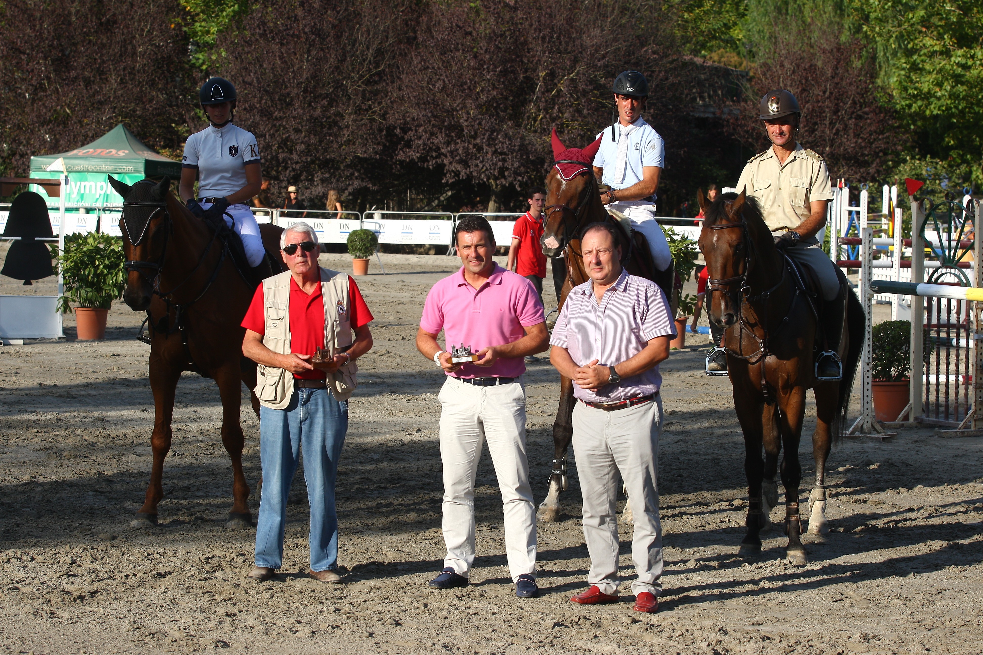 XXIII. CSN** San Fermin Memorial Teresa Moreno Adjuntamos notas de prensa diarias, fotos y resultados del concurso